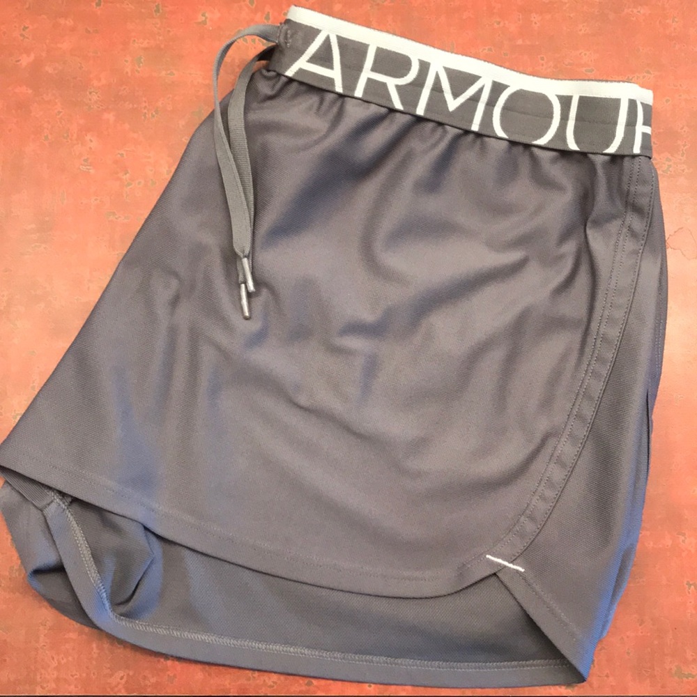 Grey Under Armour shorts
